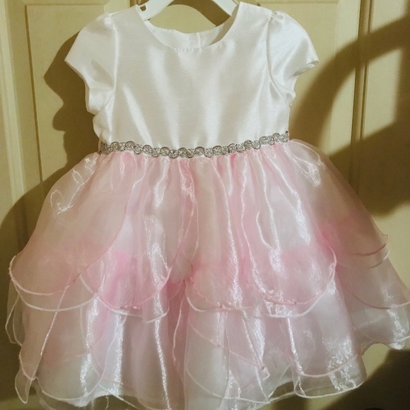 Nannette Baby Other - Nannette Baby Pink & White Toddler Girls Dress 24M